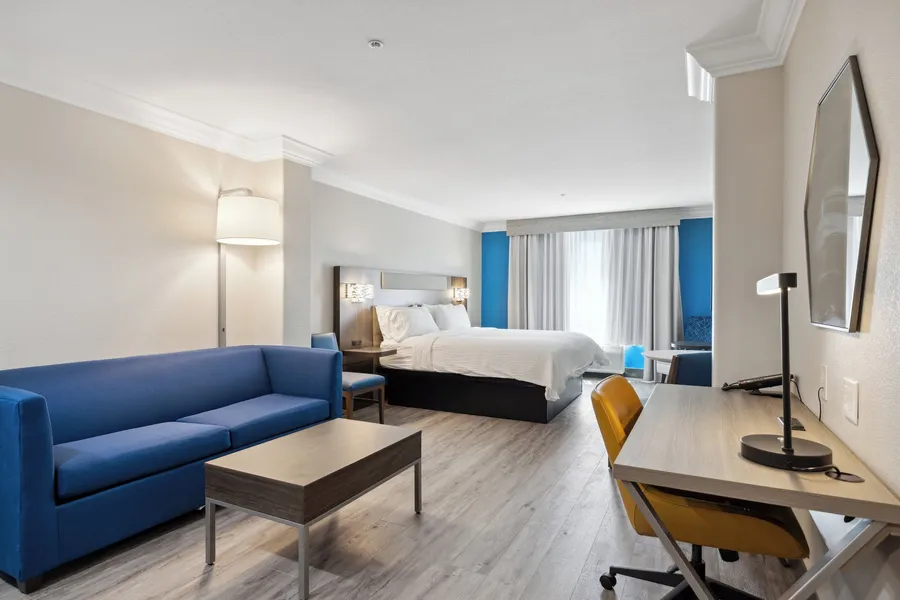Holiday Inn Express Hotel & Suites Vacaville by IHG hotel detail image 6