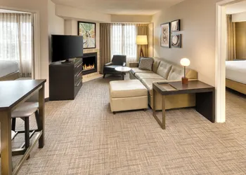 Residence Inn by Marriott Whitby hotel thumbnail 5
