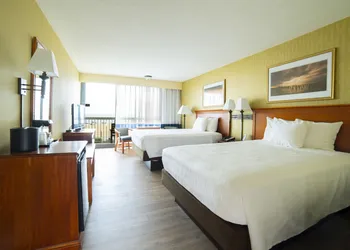 Oceanfront Inn hotel thumbnail 6
