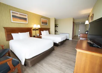 Oceanfront Inn hotel thumbnail 7