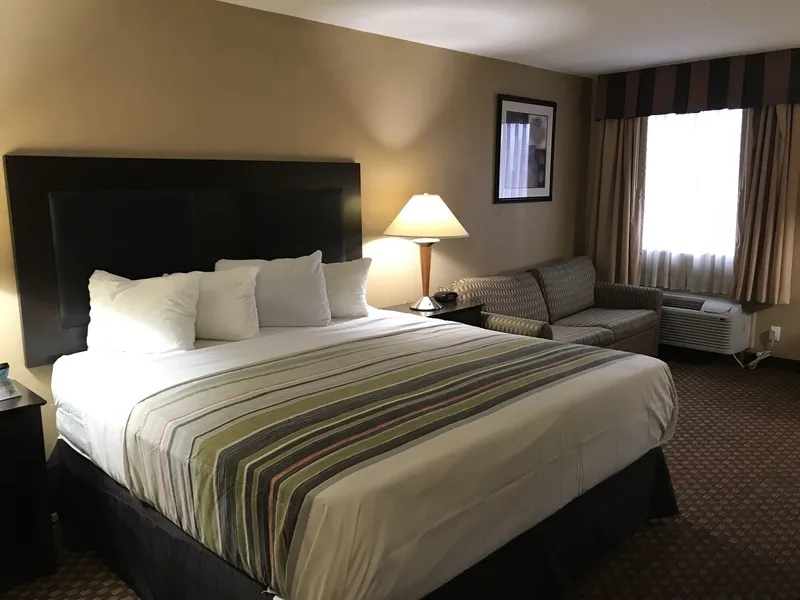 Country Inn & Suites by Radisson Indianapolis East hotel detail image 6