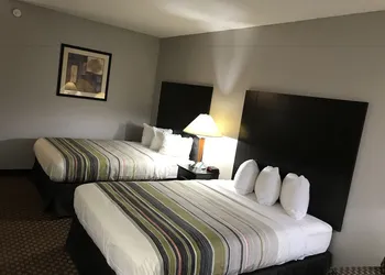 Country Inn & Suites by Radisson Indianapolis East hotel thumbnail 7