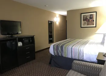 Country Inn & Suites by Radisson Indianapolis East hotel thumbnail 8