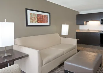 Holiday Inn Express Hotel & Suites Colby by IHG hotel thumbnail 5
