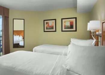 Bay View Resort hotel thumbnail 8