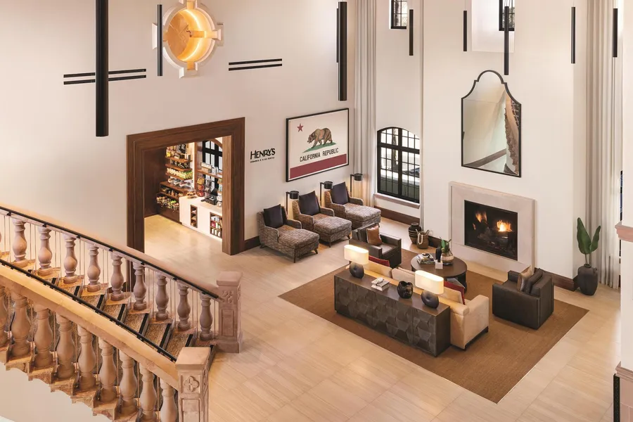 Zachari Dunes on Mandalay Beach, Curio Collection by Hilton hotel detail image 6