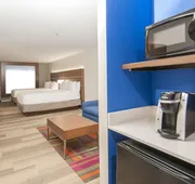 Holiday Inn Express & Suites Plano West - Frisco by IHG hotel detail image 5