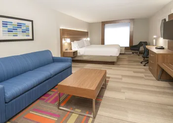 Holiday Inn Express & Suites Plano West - Frisco by IHG hotel thumbnail 7