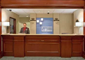 Holiday Inn Express Grove City by IHG hotel thumbnail 3
