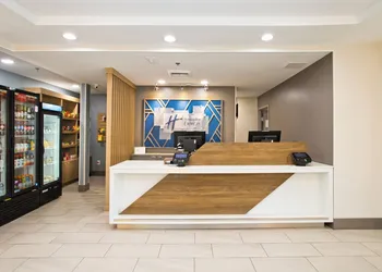 Holiday Inn Express & Suites Sacramento NE Cal Expo by IHG hotel thumbnail 2