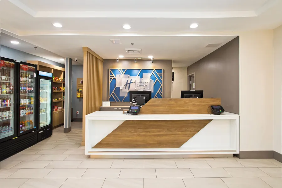 Holiday Inn Express & Suites Sacramento NE Cal Expo by IHG hotel detail image 2
