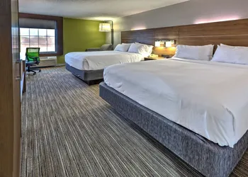 Holiday Inn Express & Suites Crossville by IHG hotel thumbnail 4