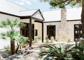 Hillside Boutique Hotel hotel thumbnail 2