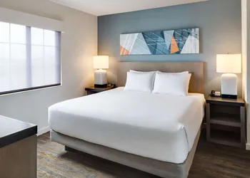 HYATT house Boston/Waltham hotel thumbnail 6
