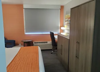 Best Western Plus Renton Inn hotel thumbnail 4