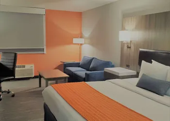 Best Western Plus Renton Inn hotel thumbnail 8