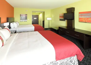 Holiday Inn Garland by IHG hotel thumbnail 5