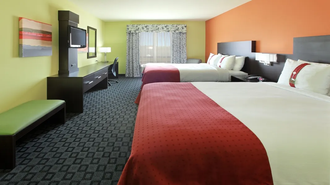 Holiday Inn Garland by IHG hotel detail image 2