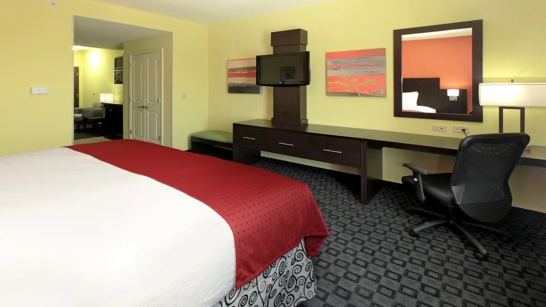 Holiday Inn Garland by IHG hotel detail image 6