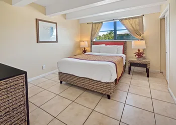 The Royal Inn Beach Hotel Hutchinson Island hotel thumbnail 8