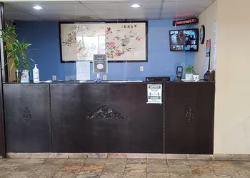 Fairview Inn & Suites hotel thumbnail 3
