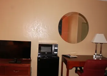 Fairview Inn & Suites hotel thumbnail 5