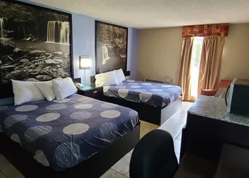 Fairview Inn & Suites hotel thumbnail 8