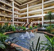 Embassy Suites by Hilton Lexington/UK Coldstream hotel detail image 4