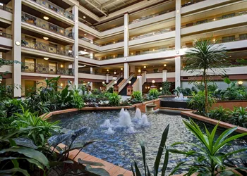 Embassy Suites by Hilton Lexington/UK Coldstream hotel thumbnail 4