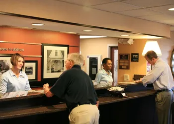 Hampton Inn Dalton hotel thumbnail 3