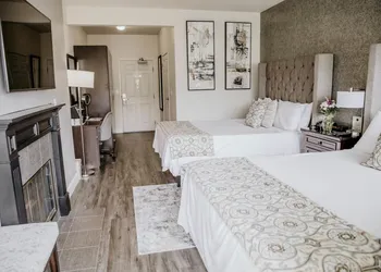 Geyserville Inn hotel thumbnail 4