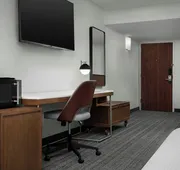 Courtyard by Marriott Bloomington hotel detail image 7