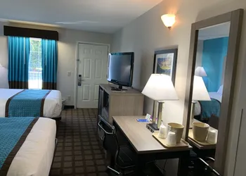 Baymont by Wyndham Eden hotel thumbnail 6