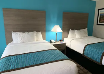 Baymont by Wyndham Eden hotel thumbnail 8
