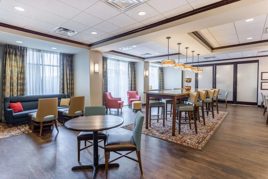 Hampton Inn Minneapolis/Shakopee hotel detail image 2