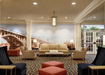 Hilton Columbia Center hotel thumbnail 2