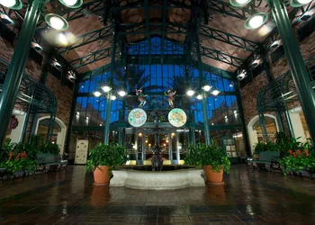 Disney's Port Orleans Resort French Quarter hotel thumbnail 3