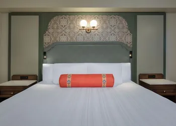 Disney's Port Orleans Resort French Quarter hotel thumbnail 5