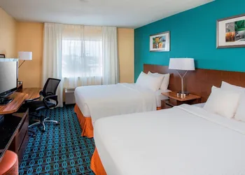 Fairfield Inn & Suites Peru hotel thumbnail 7