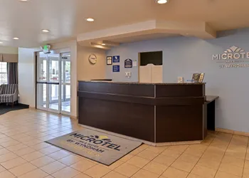 Microtel Inn & Suites by Wyndham Klamath Falls hotel thumbnail 4
