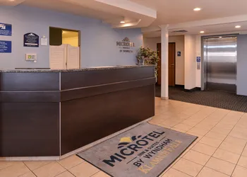 Microtel Inn & Suites by Wyndham Klamath Falls hotel thumbnail 5