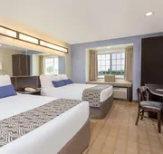 Microtel Inn & Suites by Wyndham Klamath Falls hotel detail image 7