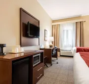 Comfort Inn & Suites Streetsboro - Kent hotel detail image 7