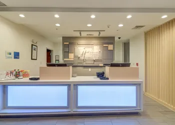 Holiday Inn Express & Suites Foley by IHG hotel thumbnail 3