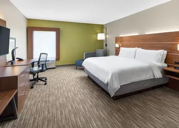 Holiday Inn Express Statesboro by IHG hotel thumbnail 4