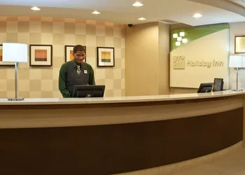 Holiday Inn Columbus Dwtn-Capitol Square by IHG hotel thumbnail 4