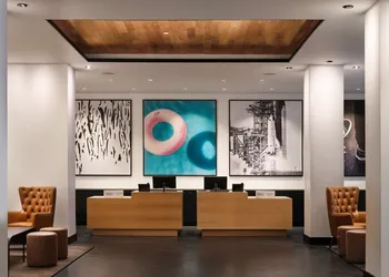 The Landing at Hampton Marina, Tapestry Collection by Hilton hotel thumbnail 6
