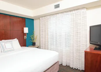 Residence Inn by Marriott Toledo Maumee hotel thumbnail 8