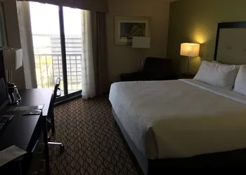 Holiday Inn Corpus Christi Downtown Marina by IHG hotel thumbnail 5