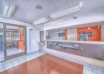 Motel 6 San Antonio, TX - Fiesta hotel thumbnail 2